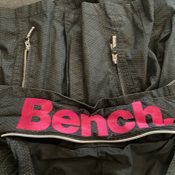 Black bench jacket with hot pink logo on collar. (Spring/fall) - Picture 3 of 5
